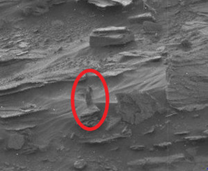 curiosity-picture-of-mars-woman