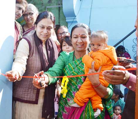Uttarakhand-government-announces-to-set-up-day-care-centers-for-malnourished-kids