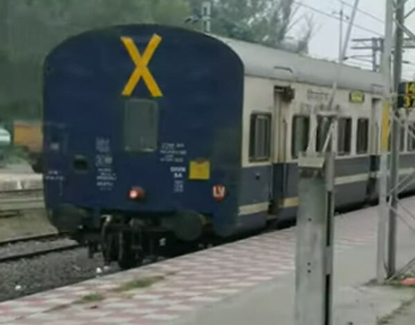 train-x-mark-coach