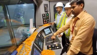 kolkata-metro-rail-underwater