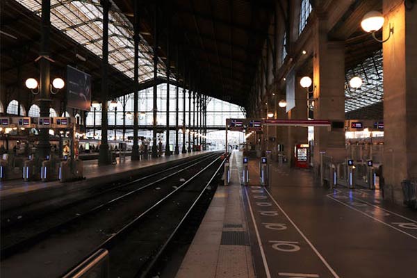 railway-station-paris