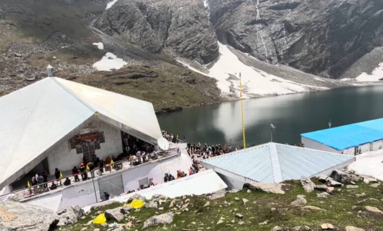 hemkund-sahib