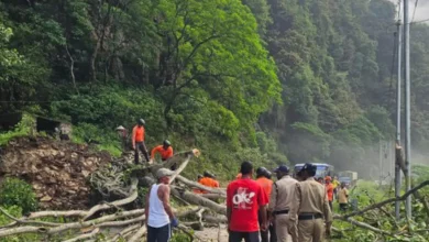 pithoragarh-rain-road-block