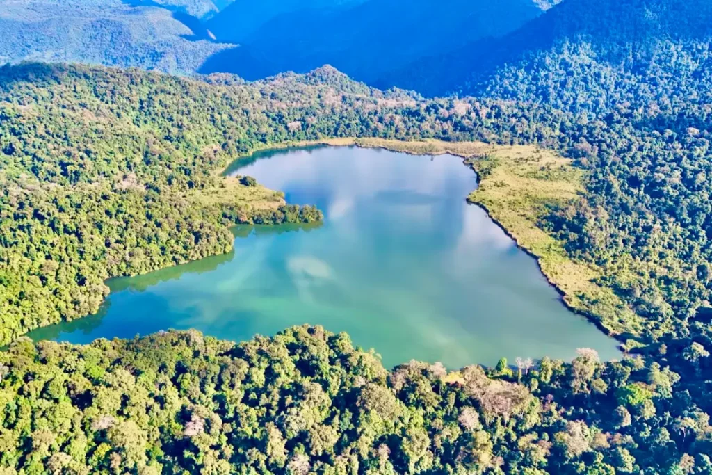 Glaw-Lake-arunachal